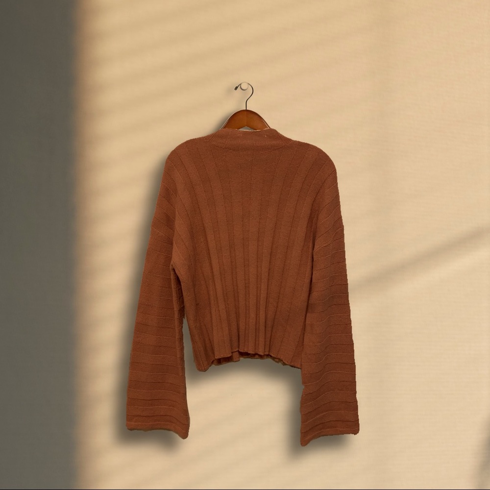 Blush Pink bell sleeve sweater. Size medium.